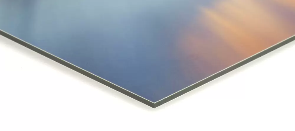 Alu-Dibond richtig aufhängen